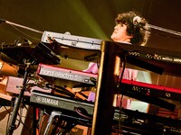 長谷川大喜（Key, Cho / マカロニえんぴつ）（Photo by Daisuke Sakai）