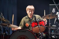 川西幸一（ユニコーン）（Photo by Kenji Miura）