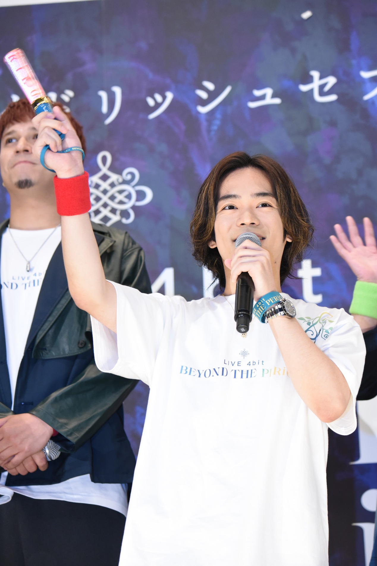 小野賢章