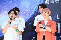 左から白井悠介、代永翼。