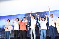 「劇場版アイドリッシュセブン LIVE 4bit BEYOND THE PERiOD」＜DAY 2＞の初日舞台挨拶の様子。