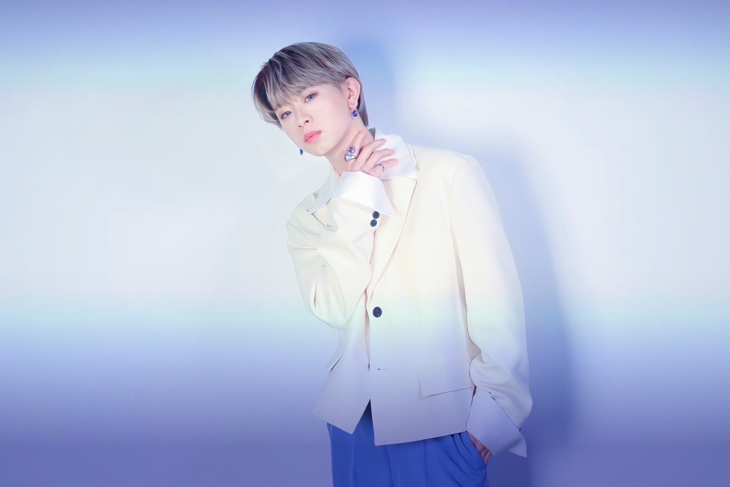 TAKERU
