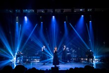 Negicco「二十葱、武蔵野。-アコースティック-」の様子。