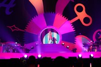 佐々木彩夏「AYAKA NATION 2023 in YOKOHAMA Arena ～FRIENDS～」の様子。