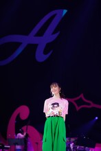 佐々木彩夏「AYAKA NATION 2023 in YOKOHAMA Arena ～FRIENDS～」の様子。