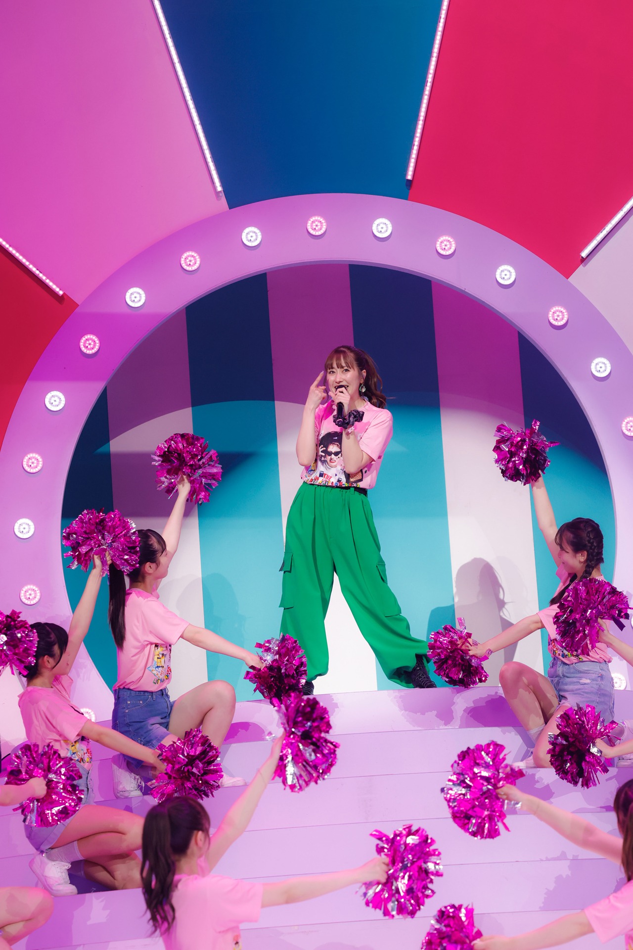 佐々木彩夏「AYAKA NATION 2023 in YOKOHAMA Arena ～FRIENDS～」の様子。