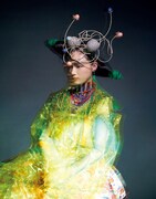 「装苑」2023年7月号より、中島沙希。