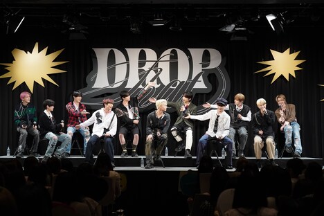 「DROP the insider!!『INIインサイダーゲーム』」の様子。(c)LAPONE Entertainment