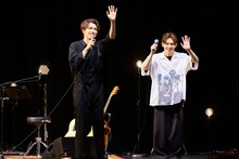 松尾太陽とEIKU。（撮影：武石早代）