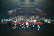 花澤香菜「HANAZAWA KANA Live 2023 "Not As Dramatic As…"」の様子。（Photo by KOBA［Sketch］）