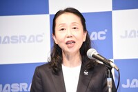 JASRACの須子真奈美常務理事。