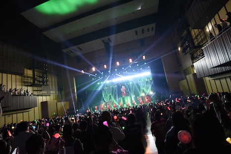 「いぎなり東北産 全国絶対に負けないツアー」ファイナル公演の様子。