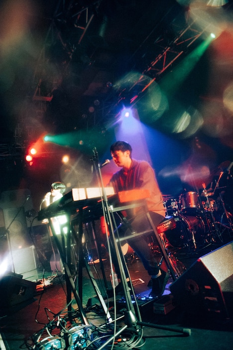 Bialystocksのステージの様子。(Photo by Kana Tarumi)