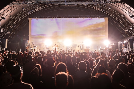 Corneliusのライブの様子。