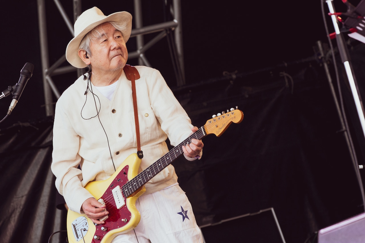 鈴木慶一（ムーンライダーズ / Vo, G） - 電気グルーヴ「富士山」で