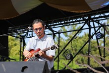 長岡亮介（ペトロールズ）