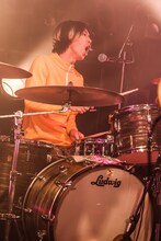 タイチサンダー（サポートドラム / ex. 爆弾ジョニー）（写真：森好弘）