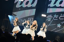 わーすた「The World Standard ～8周年の愛をどうぞ！～」の様子。(c)AMG