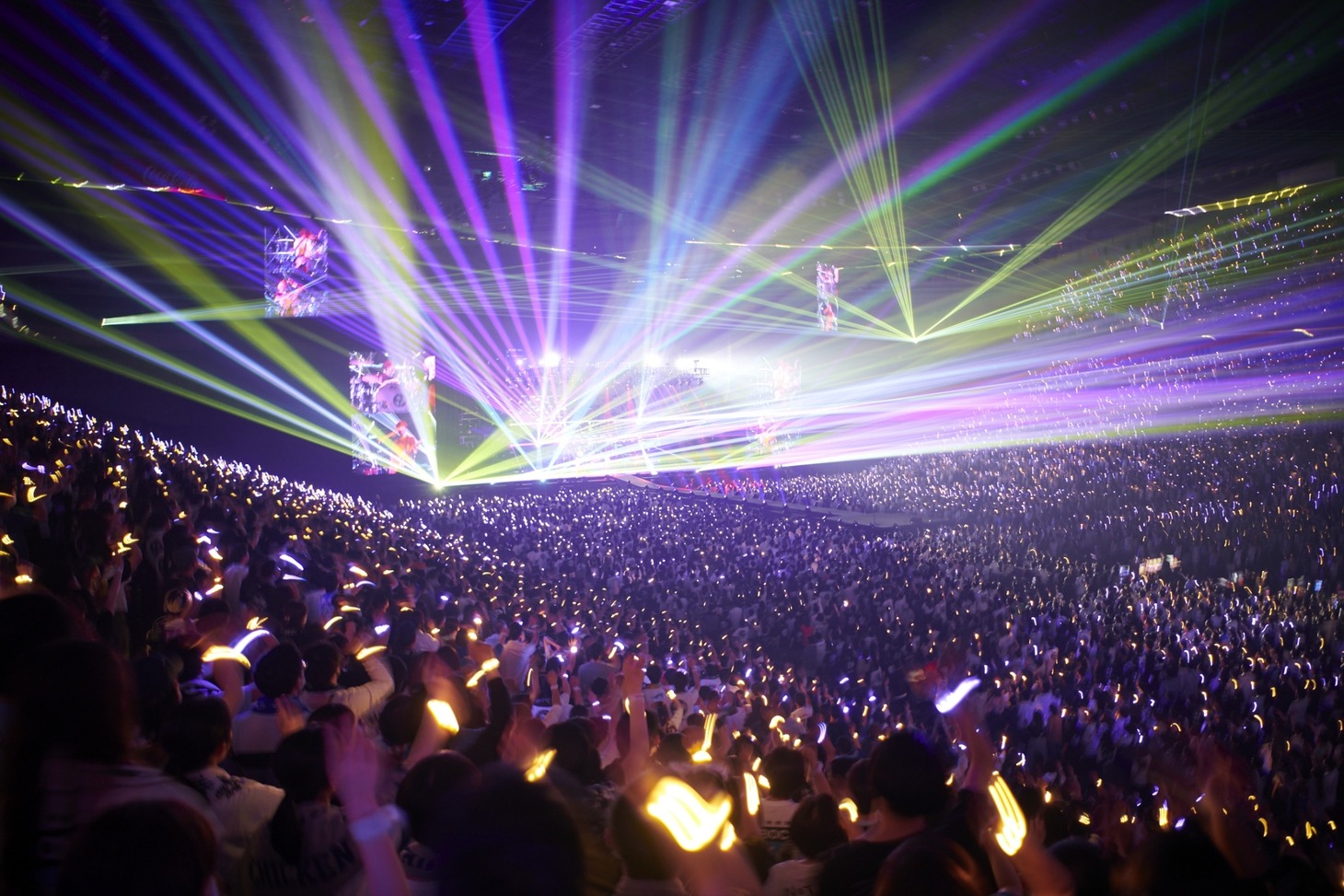「BUMP OF CHICKEN TOUR 2023 be there」5月27日公演の様子。