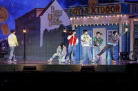 BOYNEXTDOORのパフォーマンスの様子。(c)KOZ Entertainment. All Rights Reserved.