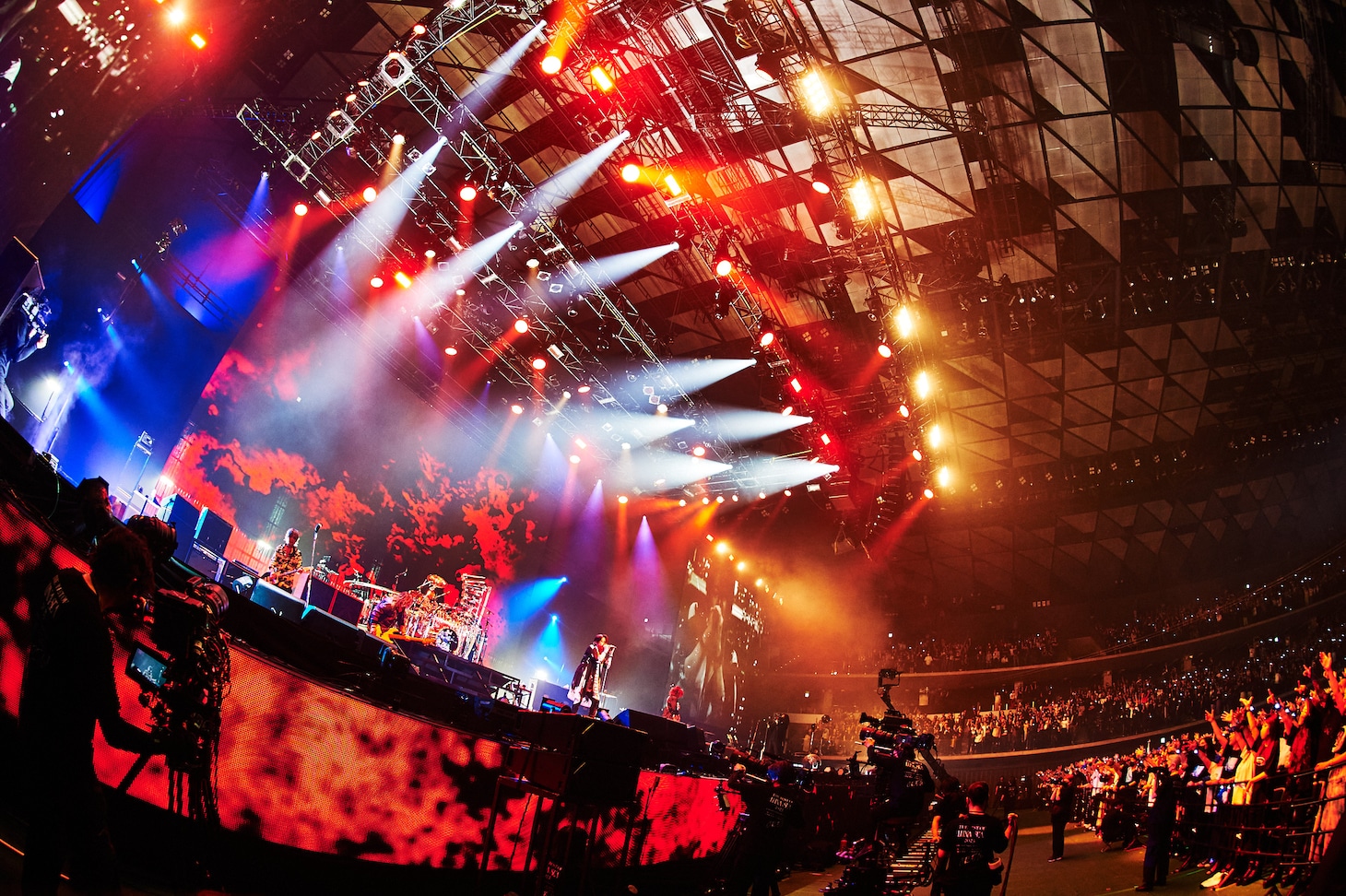 LUNA SEA「THE BEST OF LUNA SEA 2023」の様子。（撮影：田辺佳子）