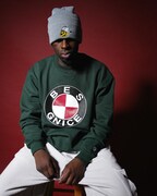 マーチャンダイズ着用イメージ。