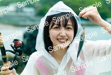 久保史緒里（乃木坂46）1st写真集「交差点」星野書店特典ポストカード（撮影：細居幸次郎）
