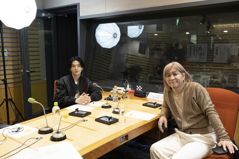 SUGAと小室哲哉（写真提供：ニッポン放送）