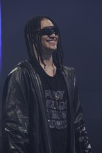 笑みを浮かべるShowyVICTOR。