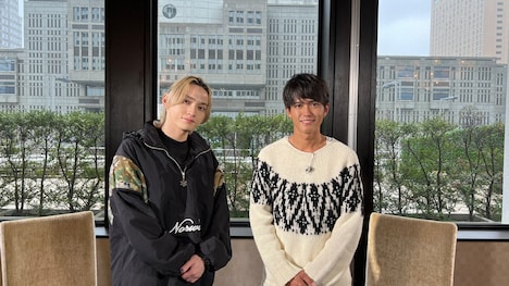 左からSKY-HIと大迫傑。(写真提供:NHK)