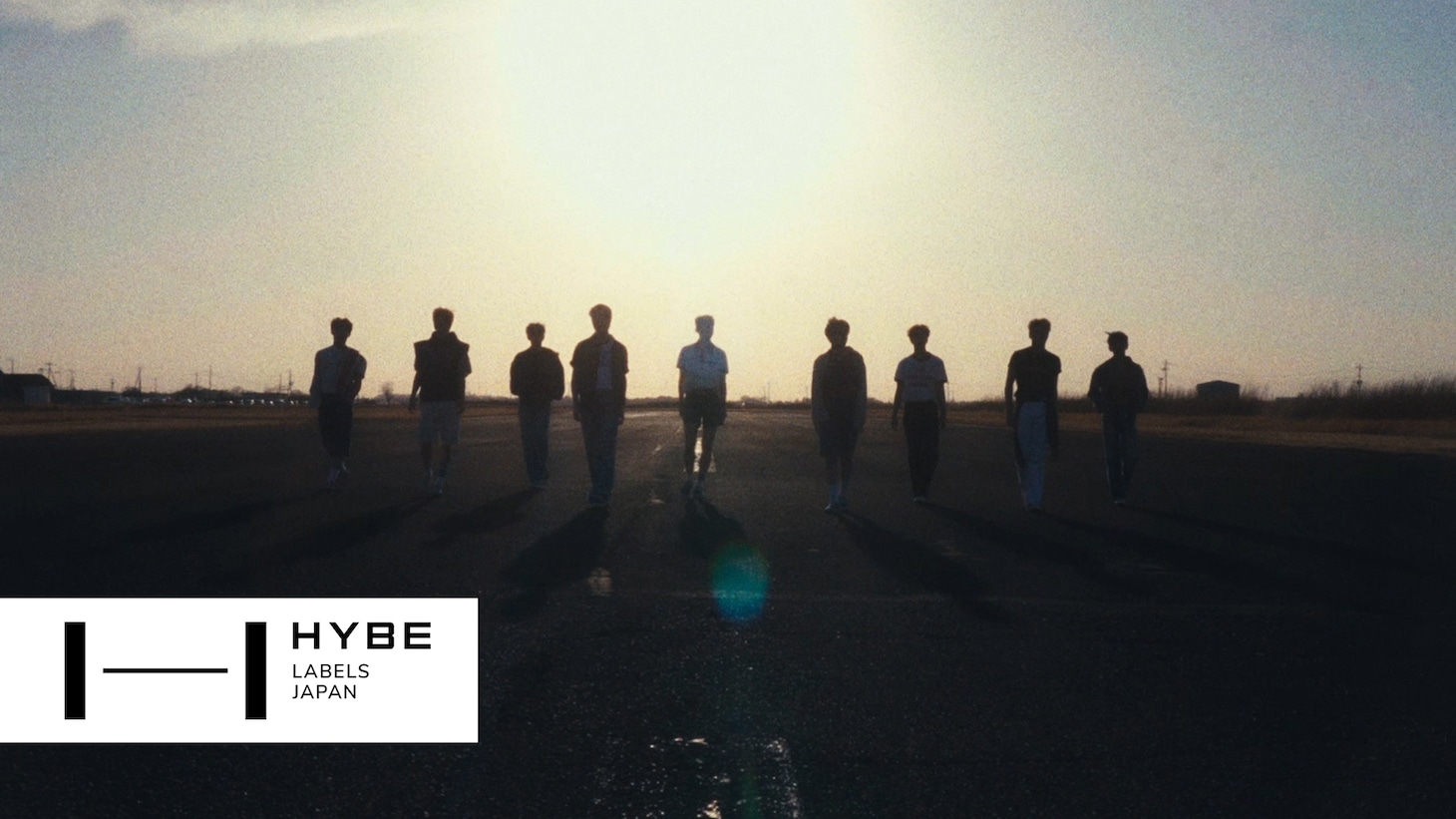 &TEAM「First Howling : WE」アルバムプレビュー動画より。(c)HYBE LABELS JAPAN
