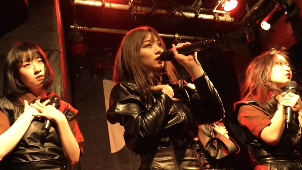 BiS「少年の歌」ライブ映像より。