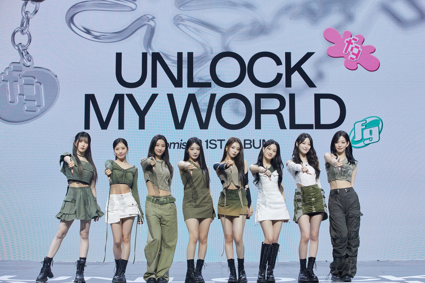 fromis_9  (P)&(C) PLEDIS Entertainment
