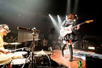 「Rei Spring Tour 2023 "versus DRUMMER" TOUR FINAL」の様子。（撮影：上飯坂一）