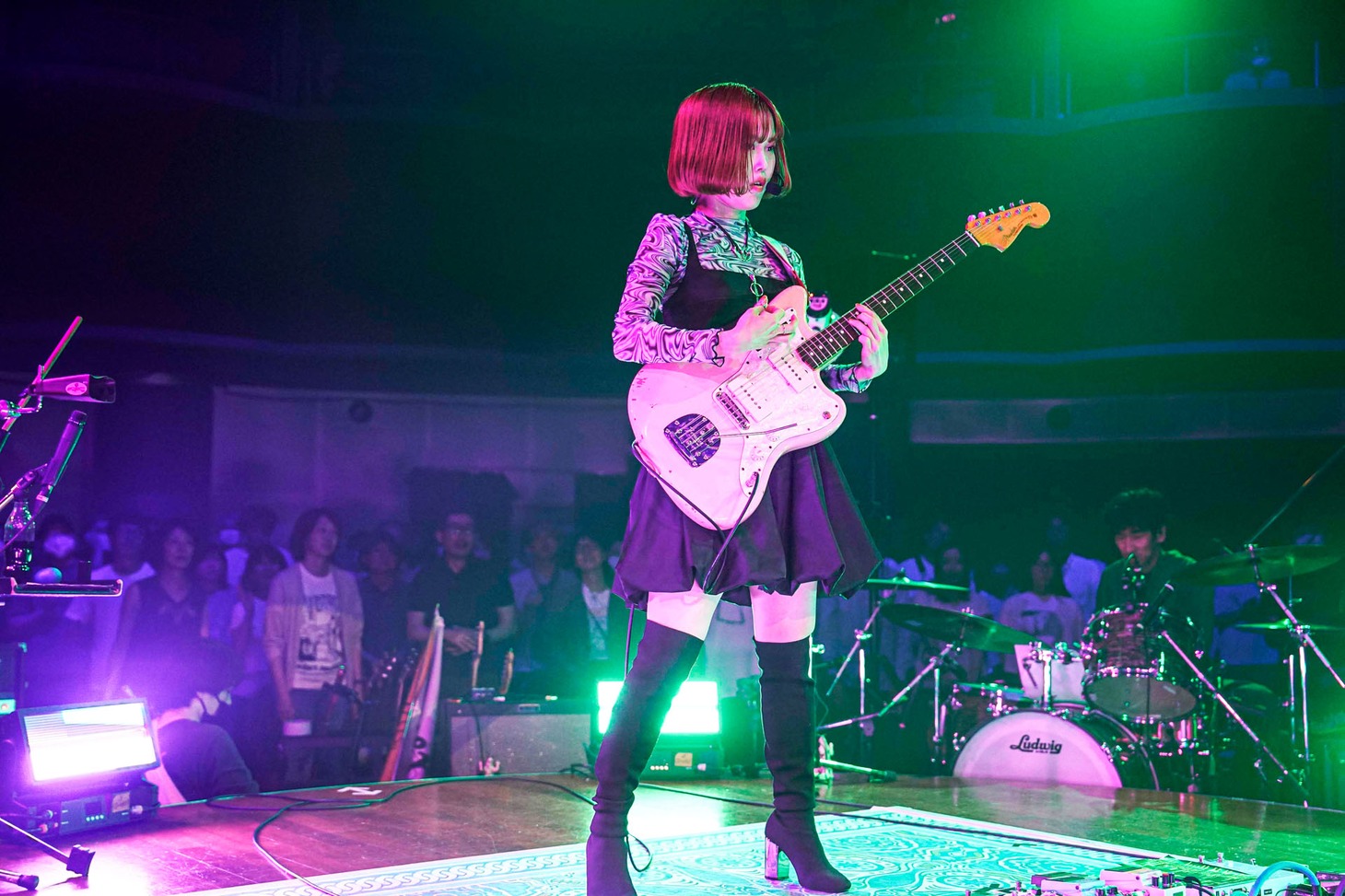 「Rei Spring Tour 2023 "versus DRUMMER" TOUR FINAL」よりRei。（撮影：上飯坂一）