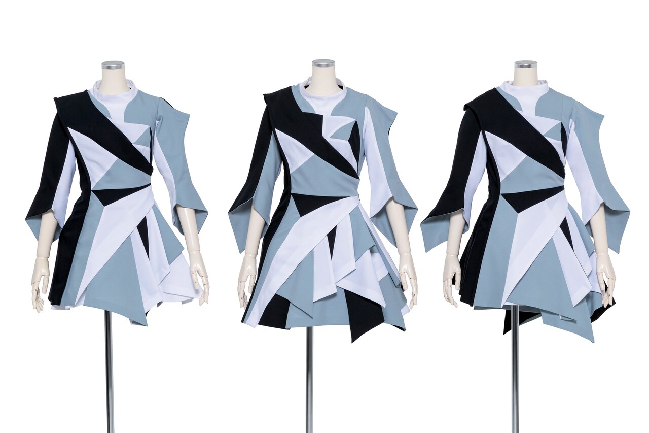 Perfume COSTUME MUSEUM ヘラセット一式 Perfume COSTUME BOOK 2005-2020」より「SXSW/COSMIC EXPLORER