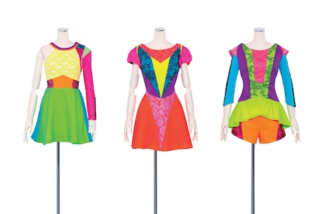 「Perfume COSTUME BOOK 2005-2020」より「Perfume 3rd Tour「JPN」」2012年。 (c)文化出版局