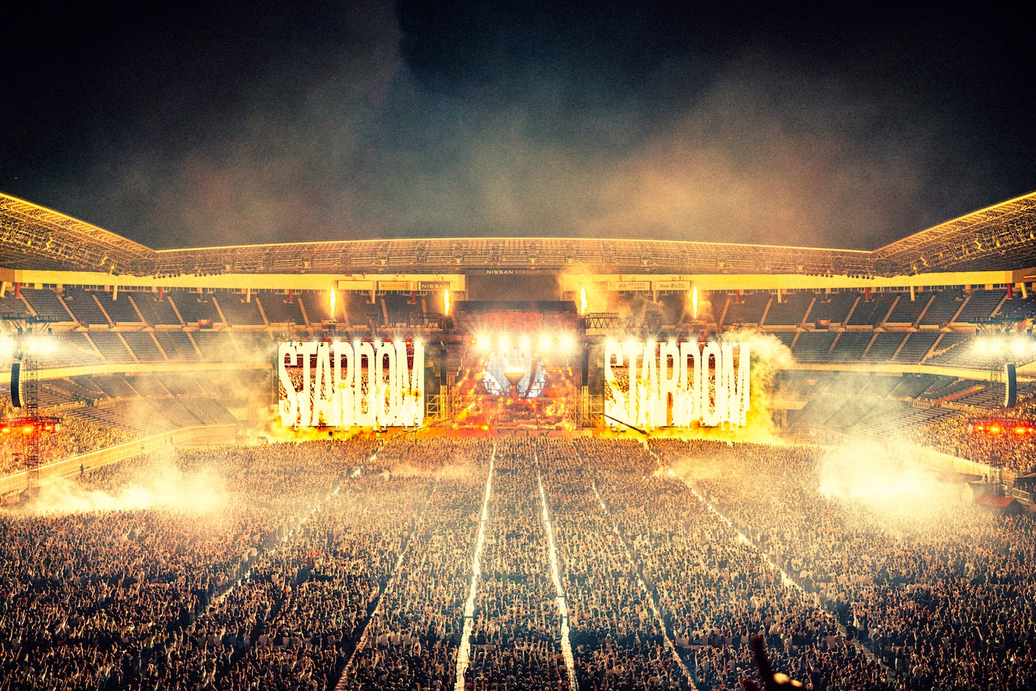 「King Gnu Stadium Live Tour 2023 CLOSING CEREMONY」日産スタジアム公演の様子。（Photo by Kosuke Ito）