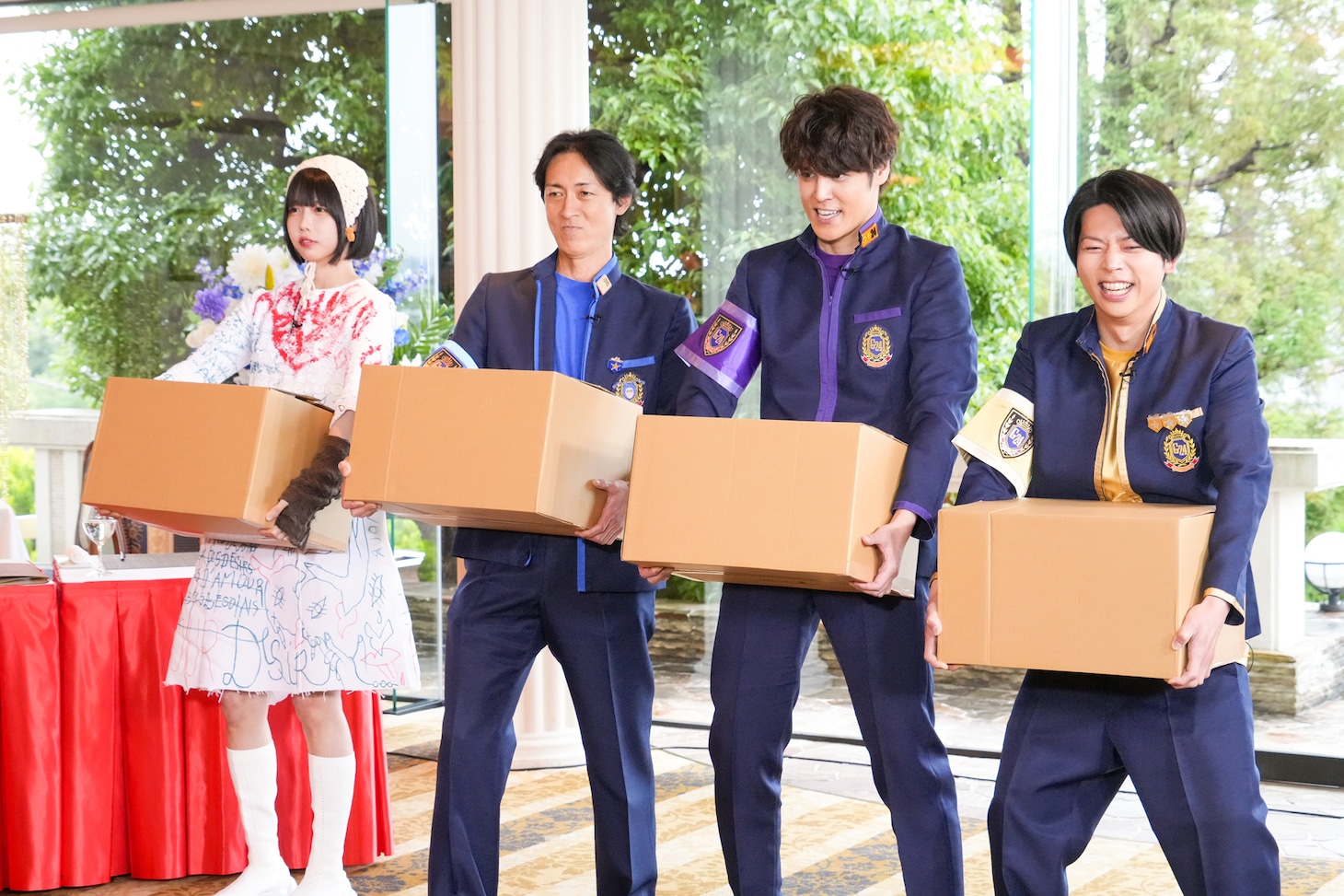 左からあの、矢部浩之、宮野真守、増田貴久。 (c)日本テレビ