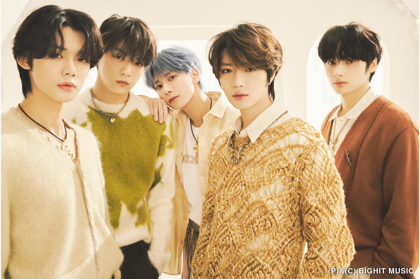 TOMORROW X TOGETHER(P)&(C) BIGHIT MUSIC