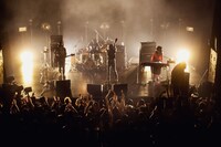 SHERBETS（撮影：岩佐篤樹）