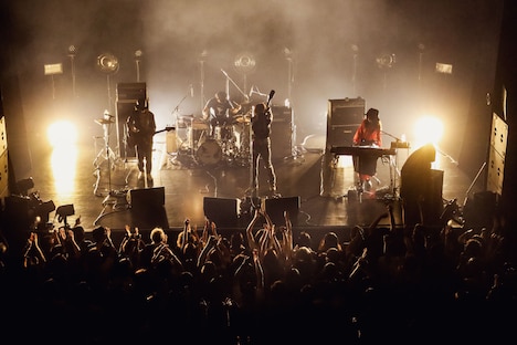 SHERBETS(撮影:岩佐篤樹)