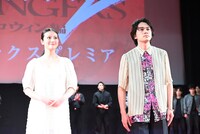 左から今田美桜、北村匠海（DISH//）。
