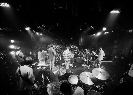 「DYGL JAPAN TOUR 2023」東京・渋谷CLUB QUATTRO公演の様子。