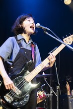 村岡ゆか（B / eastern youth）（Photo by MAYUIMI）