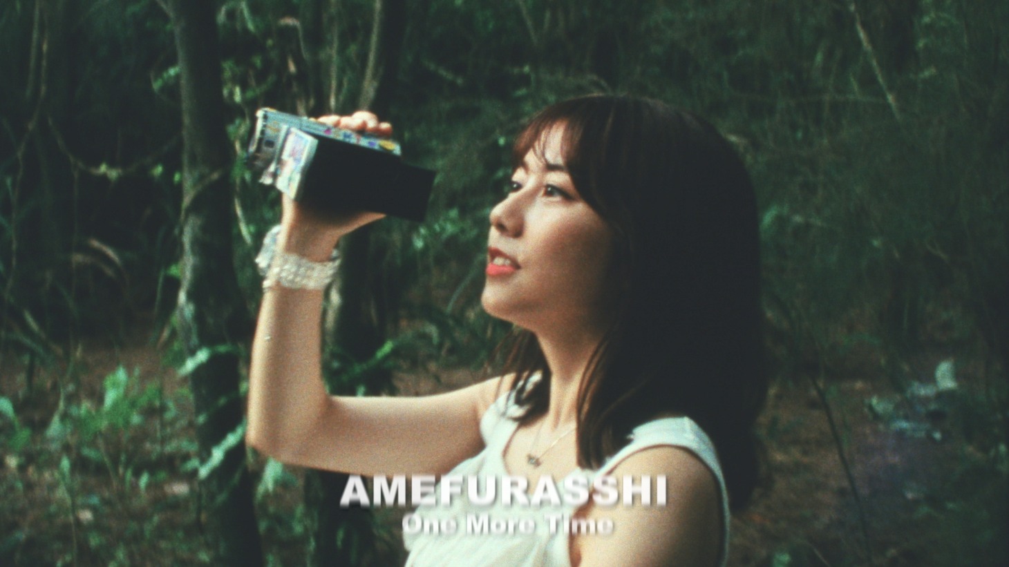 AMEFURASSHI「One More Time」のミュージックビデオより。