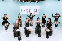 「竹内朱莉卒業直前！アンジュルム『アイノケダモノ / 同窓生』発売記念スペシャル」より。（写真：曽我美芽）