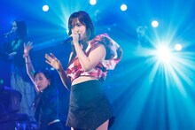 「鈴木愛理 LIVE 2023～ココロノオトヲ～」神奈川の様子。（写真提供：アップフロント）
