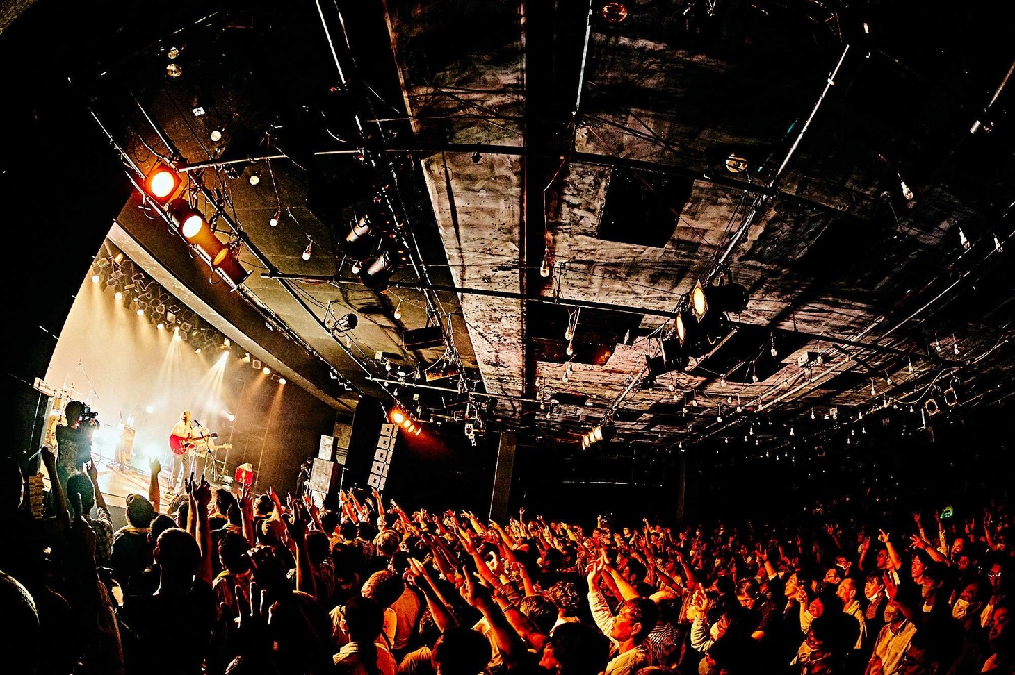 竹内アンナ「RELEASE TOUR 2023 -at FIVE-」東京・LIQUIDROOM公演の様子。（Photo by Kazushi Hamano）
