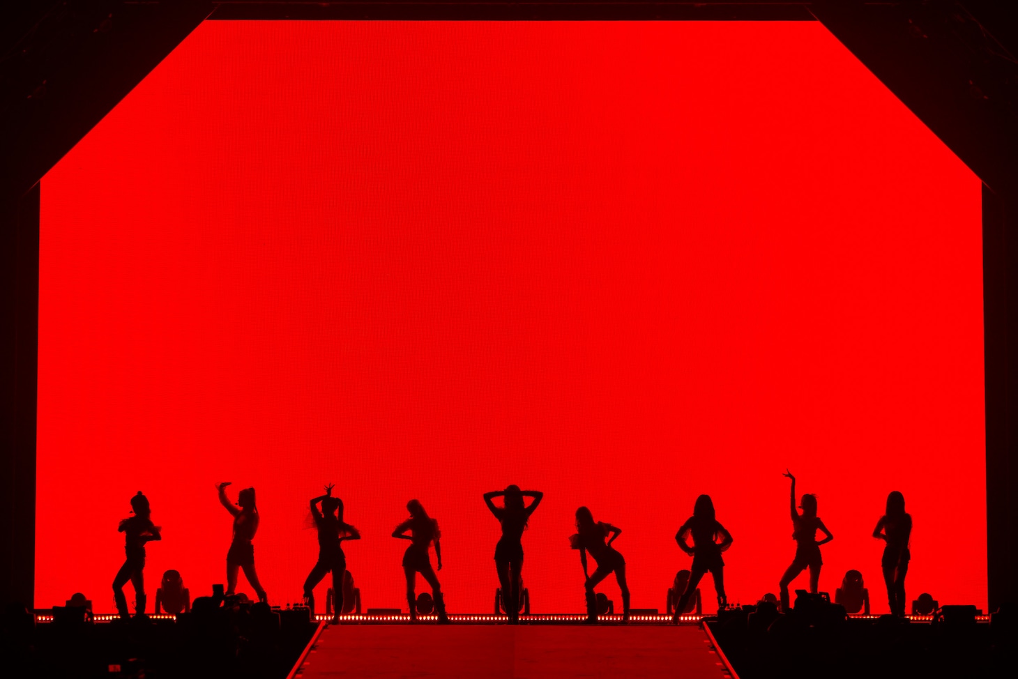 「Kep1er JAPAN CONCERT TOUR 2023 ＜FLY-BY＞」東京・国立代々木競技場第一体育館公演の様子。（撮影：上山陽介 / 木村泰之）